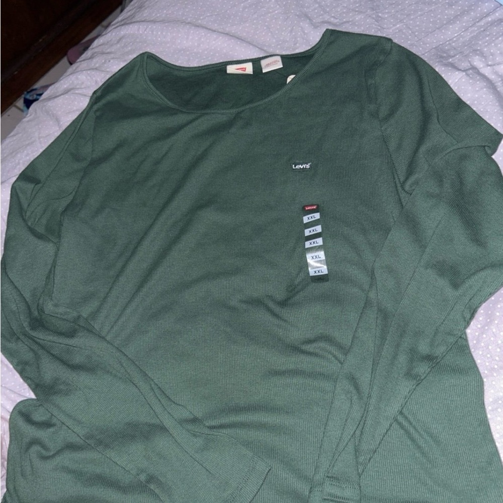 Green long sleeve